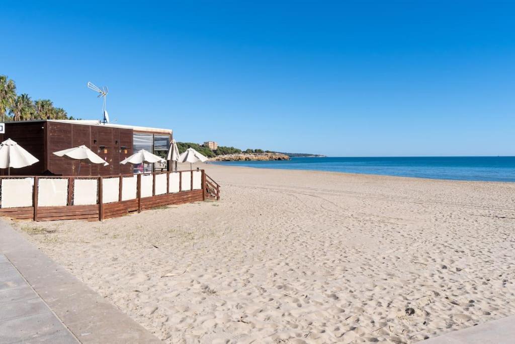 Privilegiado-Tarragona-50Mplaya-Wifi-Pool-Relax8 Екстер'єр фото